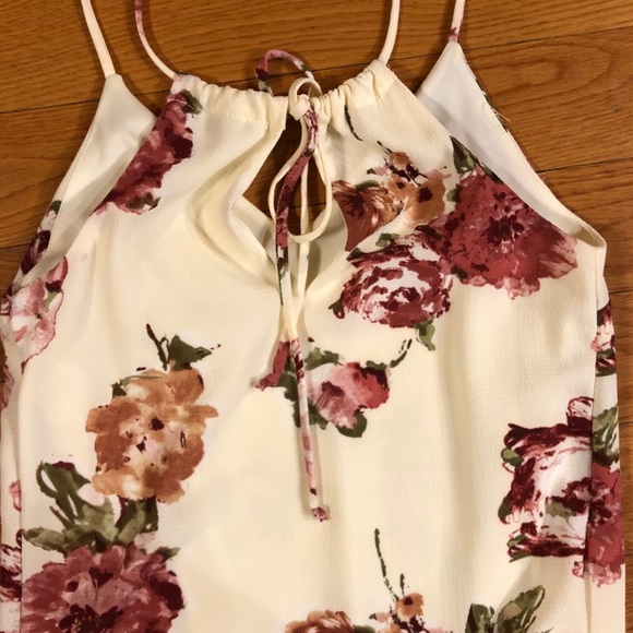 NWOT Floral Asymmetrical Dress - Picture 8 of 8